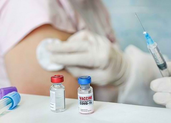 DATA SASARAN VAKSIN  SMK SWASTA MARANATHA SIDIKALANG 